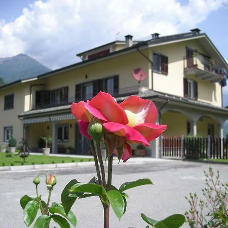 B&B Il Crocevia Teglio Buitenkant foto